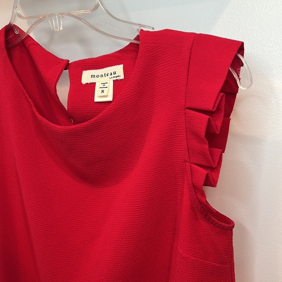 ♥️ Beautiful Red Monteau Top in Size Small - Picture 2 of 6